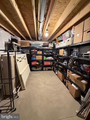 2 CHARLOTTE ST, Hagerstown, MD 21740