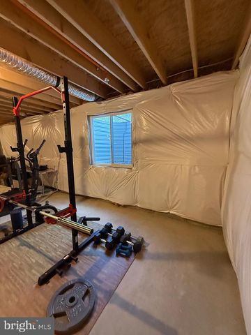 2 CHARLOTTE ST, Hagerstown, MD 21740