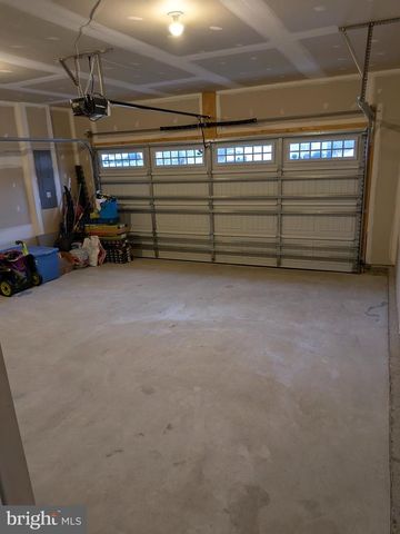 2 CHARLOTTE ST, Hagerstown, MD 21740