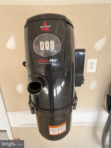 2 CHARLOTTE ST, Hagerstown, MD 21740