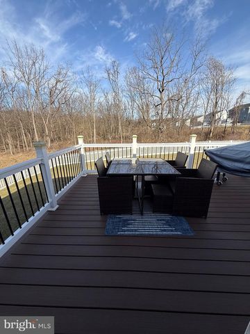 2 CHARLOTTE ST, Hagerstown, MD 21740