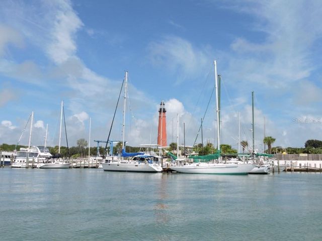 2271 CANDLEWOOD LANE, New Smyrna Beach, FL 32168