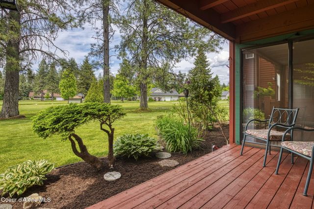 5299 W Green Ct, Unit 2, Rathdrum, ID 83858
