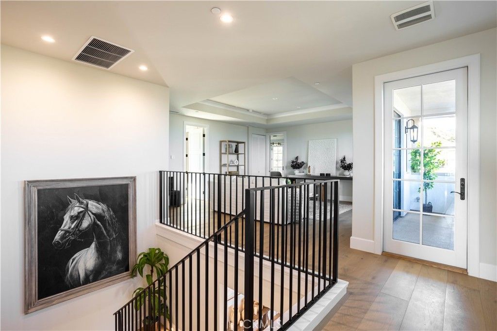 Image 34 of property listing at 9 Nathaniel, Sierra Madre, CA 91024