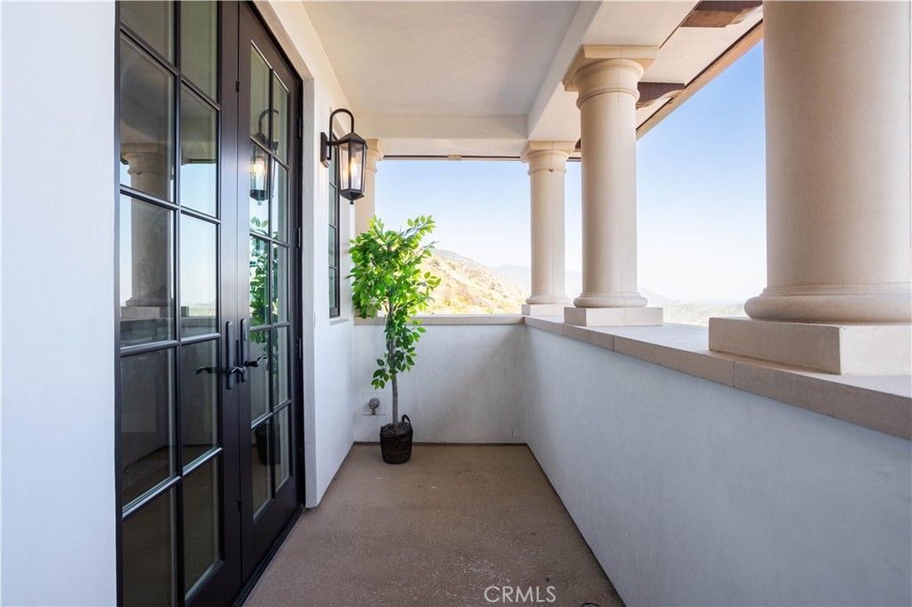 Image 47 of property listing at 9 Nathaniel, Sierra Madre, CA 91024