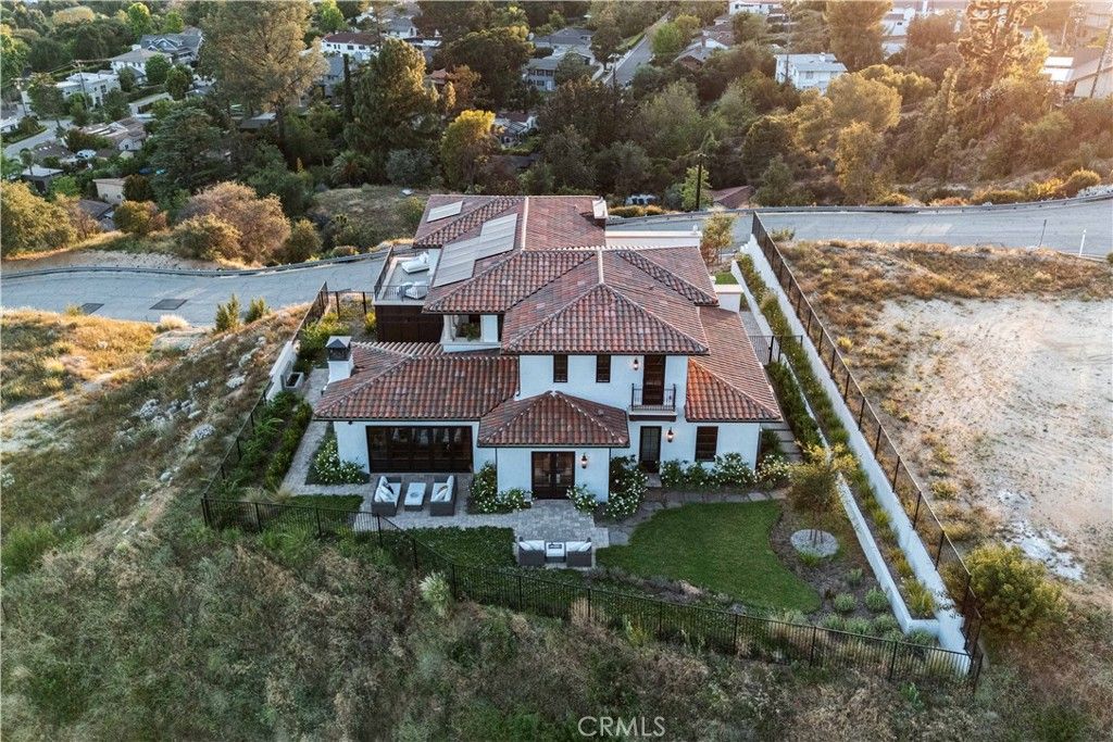 Image 65 of property listing at 9 Nathaniel, Sierra Madre, CA 91024