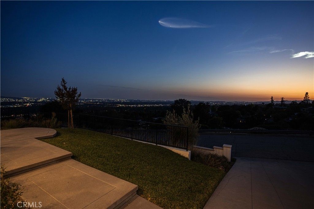 Image 74 of property listing at 9 Nathaniel, Sierra Madre, CA 91024