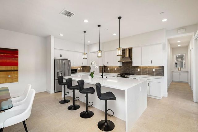 80241 Champions Way, La Quinta, CA 92253