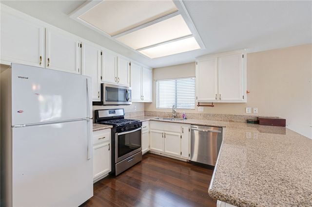 591 Palm, San Jacinto, CA 92582