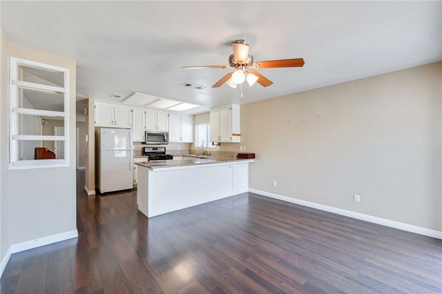 591 Palm, San Jacinto, CA 92582