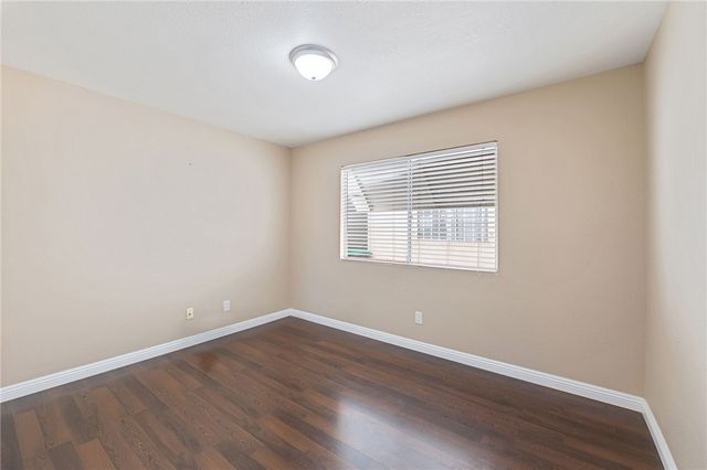 591 Palm, San Jacinto, CA 92582