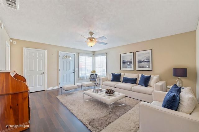 591 Palm, San Jacinto, CA 92582