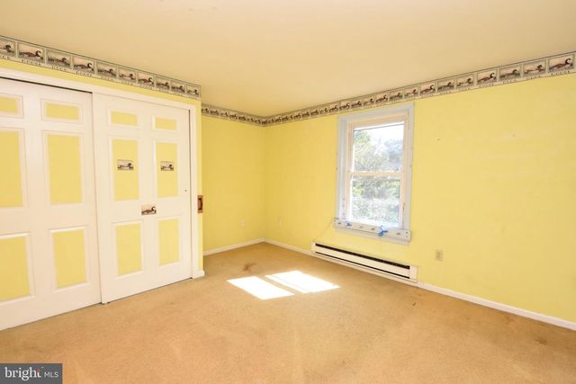 12 PICNIC WOODS CIR, Lititz, PA 17543