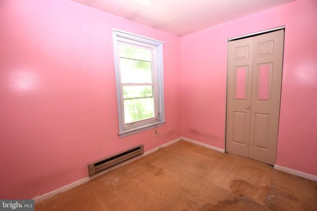 12 PICNIC WOODS CIR, Lititz, PA 17543