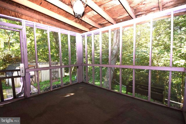 12 PICNIC WOODS CIR, Lititz, PA 17543