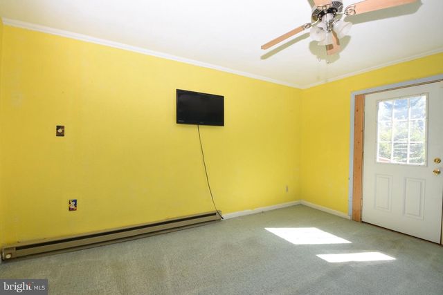 12 PICNIC WOODS CIR, Lititz, PA 17543
