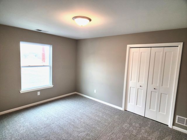 8652 Madison Street, Merrillville, IN 46410