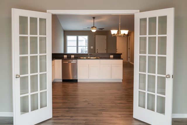 8652 Madison Street, Merrillville, IN 46410