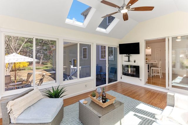 118 Fairway Drive, Attleboro, MA 02703