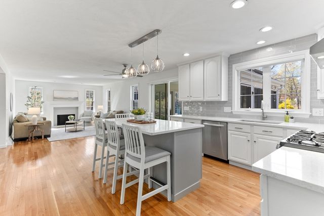 118 Fairway Drive, Attleboro, MA 02703