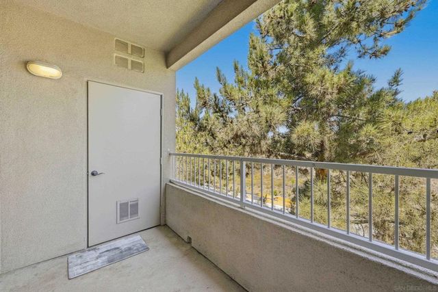 7659 Mission Gorge 86, San Diego, CA 92120