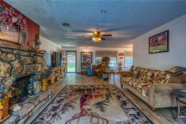 1105 Maria Drive, Harrison, AR 72601