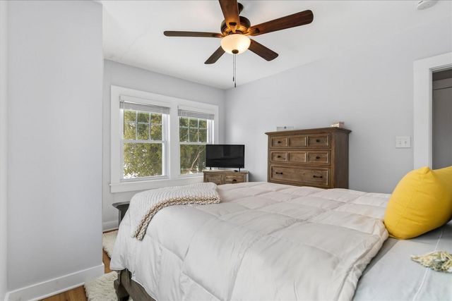 2222 West Street, Proctor, VT 05765