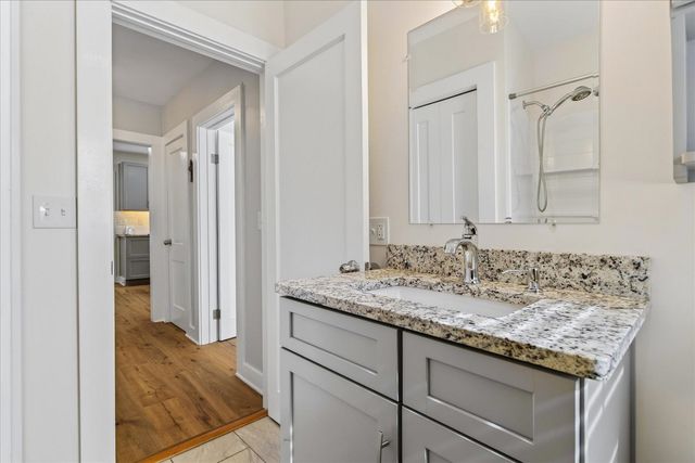 2222 West Street, Proctor, VT 05765