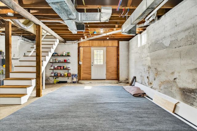 2222 West Street, Proctor, VT 05765