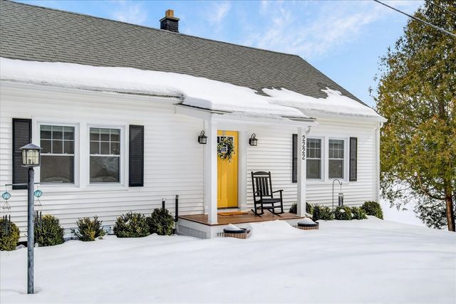 2222 West Street, Proctor, VT 05765