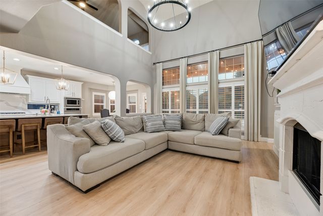 8305 Parish Avenue, Mckinney, TX 75071
