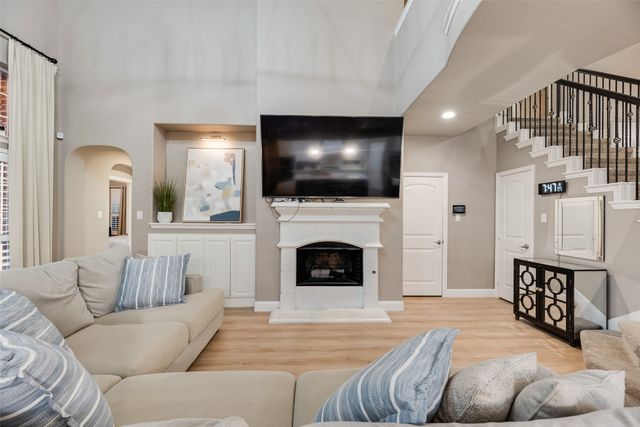 8305 Parish Avenue, Mckinney, TX 75071