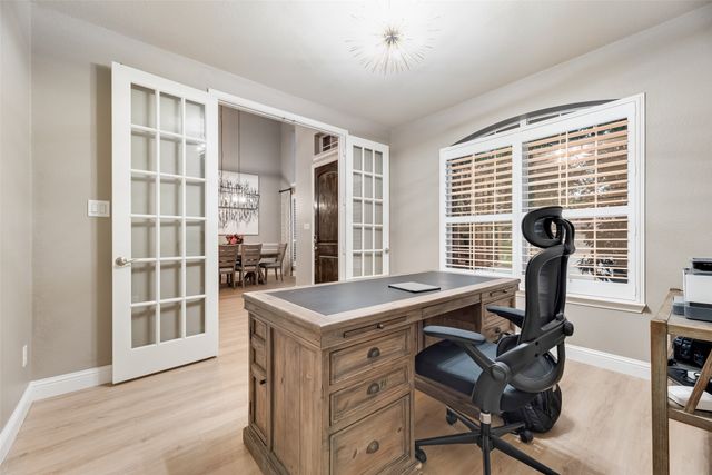 8305 Parish Avenue, Mckinney, TX 75071
