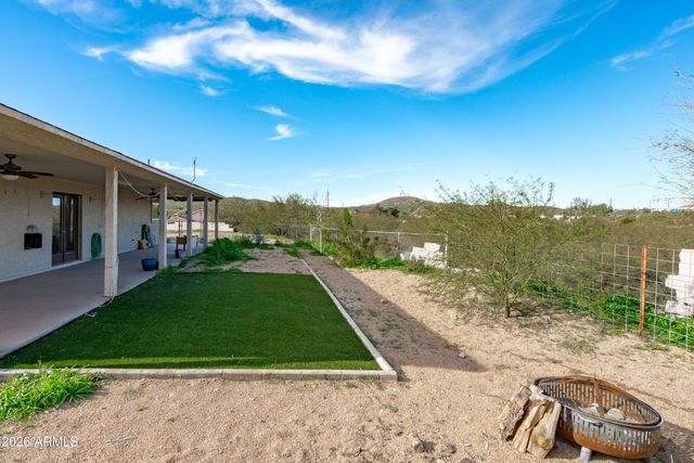 51224 N MOCKINGBIRD Road, Wickenburg, AZ 85390