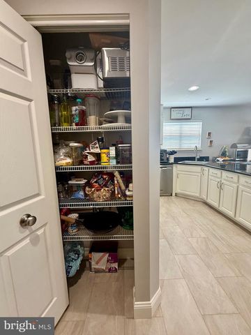 125 MERLIN DR, Hummelstown, PA 17036