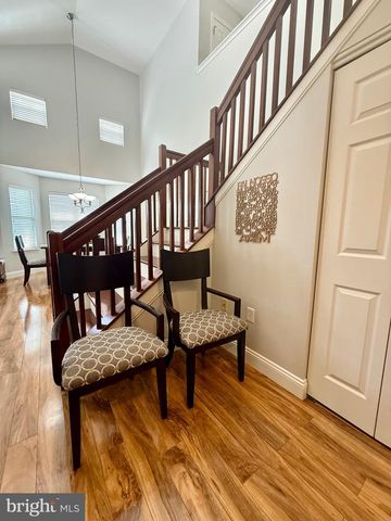 125 MERLIN DR, Hummelstown, PA 17036