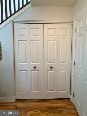 125 MERLIN DR, Hummelstown, PA 17036