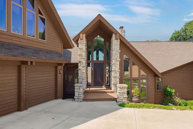 26515 W 110th Street, Olathe, KS 66061