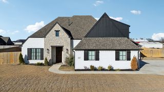 15907 E 106th Place North, Owasso, OK 74014
