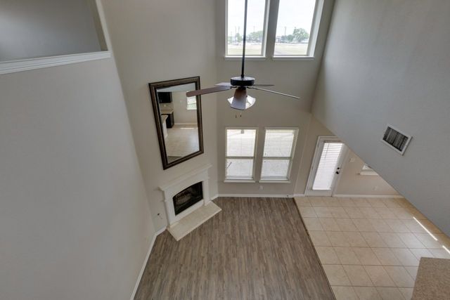 200 Armstrong Lane, Lavon, TX 75166