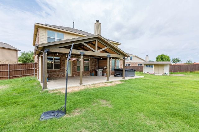 200 Armstrong Lane, Lavon, TX 75166