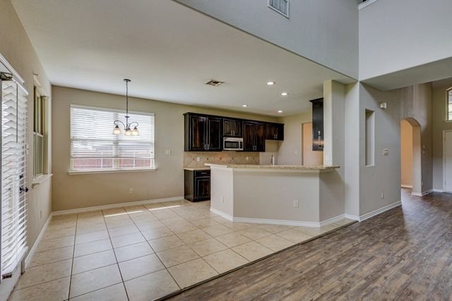 200 Armstrong Lane, Lavon, TX 75166
