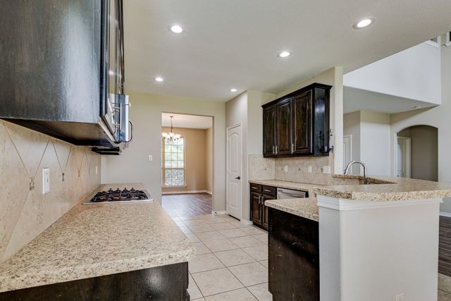 200 Armstrong Lane, Lavon, TX 75166