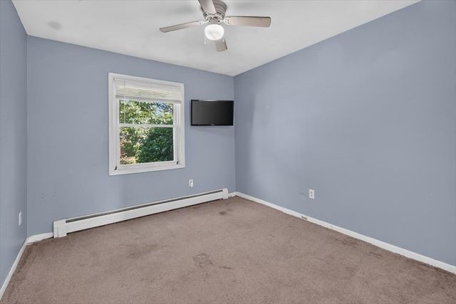 21 Timothy St, Fairhaven, MA 02719