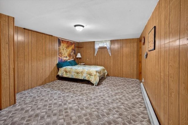 21 Timothy St, Fairhaven, MA 02719