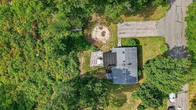21 Timothy St, Fairhaven, MA 02719