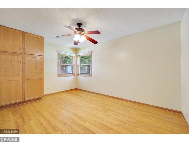 1066 Beatrice Street, Eagan, MN 55121