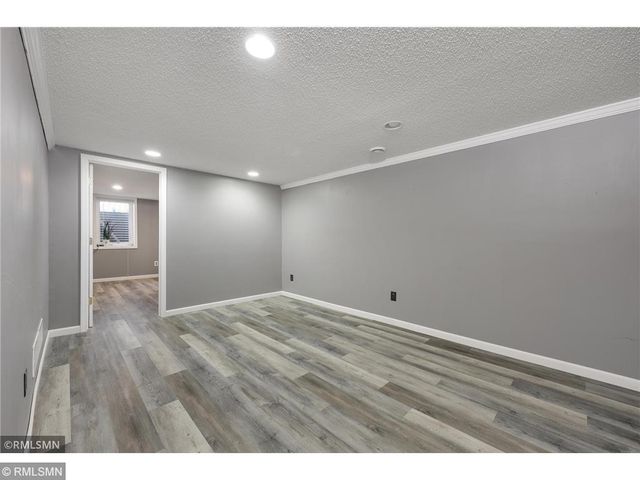 1066 Beatrice Street, Eagan, MN 55121