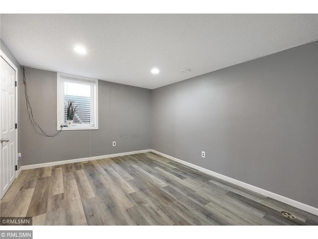 1066 Beatrice Street, Eagan, MN 55121