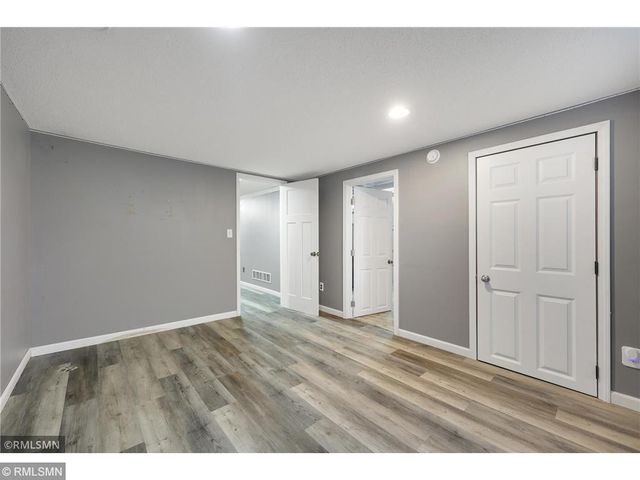 1066 Beatrice Street, Eagan, MN 55121